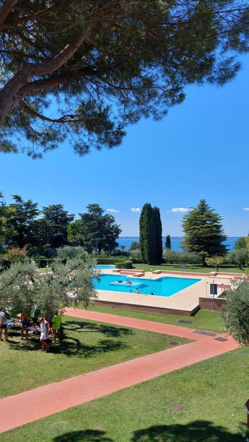Apartments Blue View - Residence Casetto Bardolino - Regarda Travel エクステリア 写真