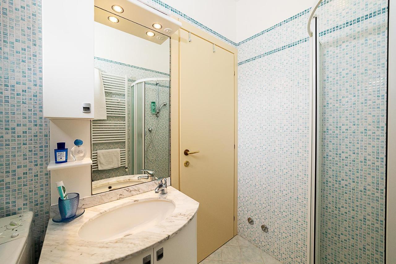 Apartments Blue View - Residence Casetto Bardolino - Regarda Travel エクステリア 写真