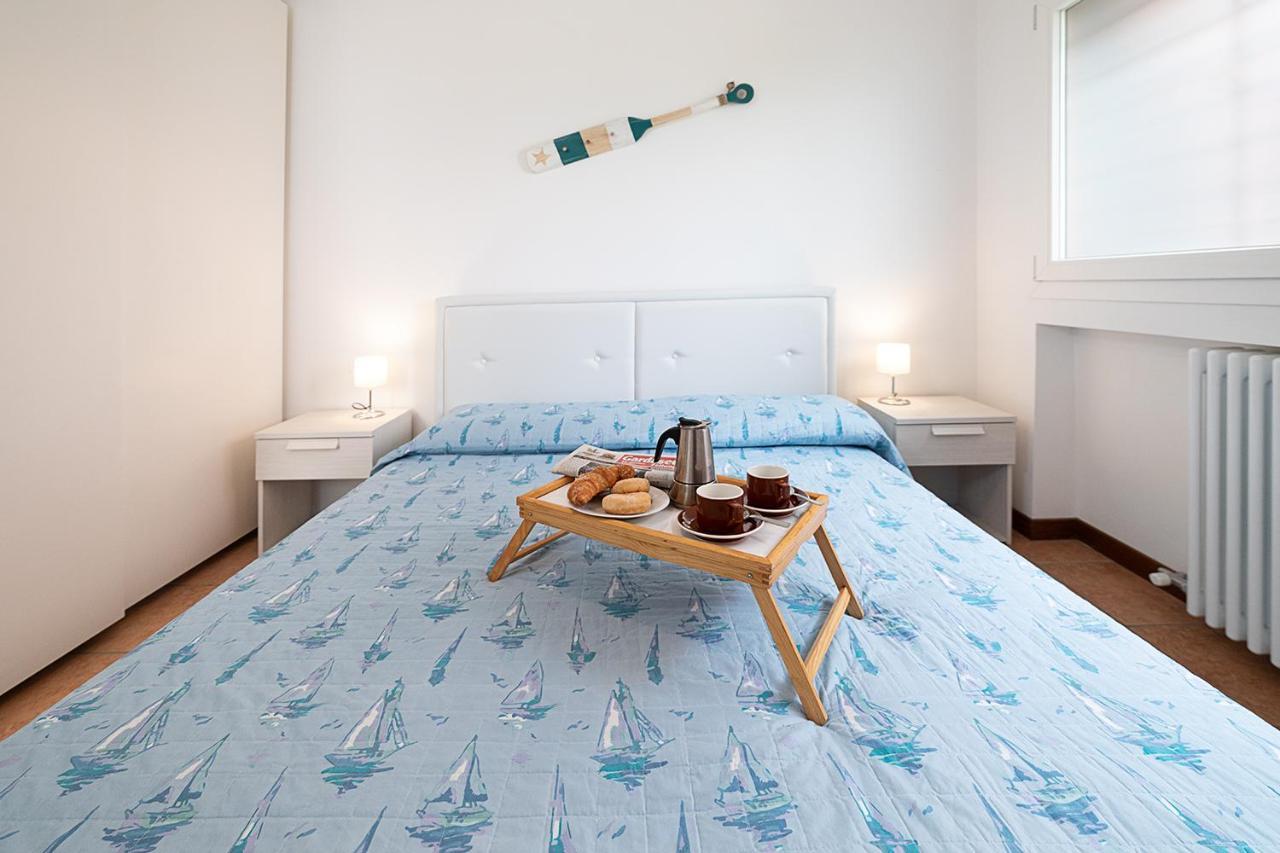 Apartments Blue View - Residence Casetto Bardolino - Regarda Travel エクステリア 写真